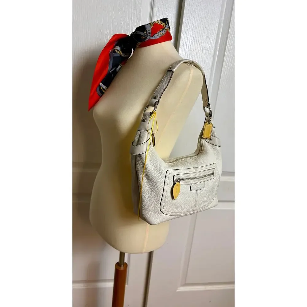 Coach Vintage Y2K Penelope in White Pebble Leather Hobo Bag - Picture 2 of 16
